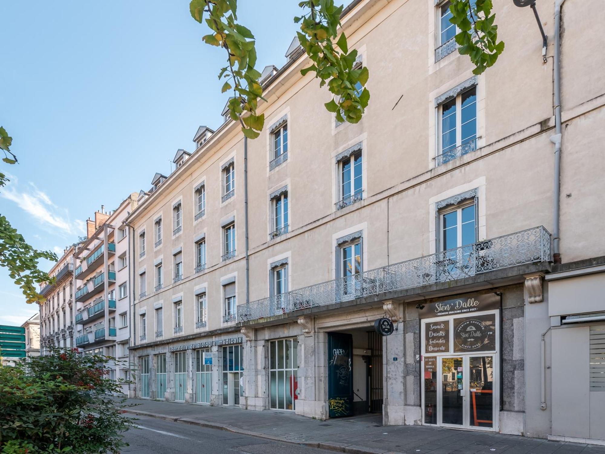 Le Prestige Grenoble Hypercentre Lägenhet Exteriör bild